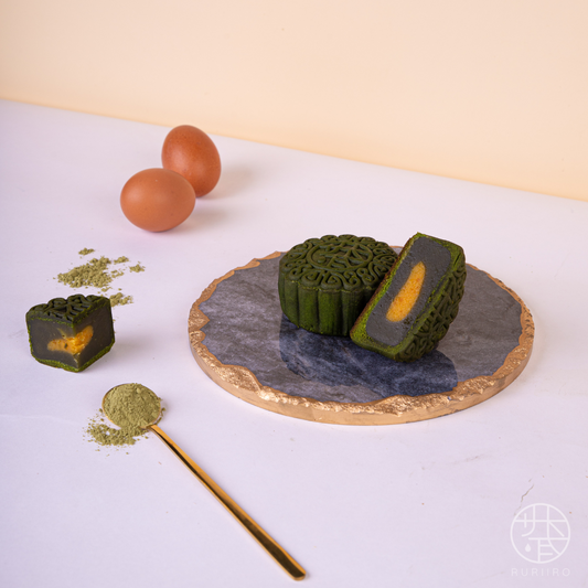 Japanese Matcha With Custard Mooncake