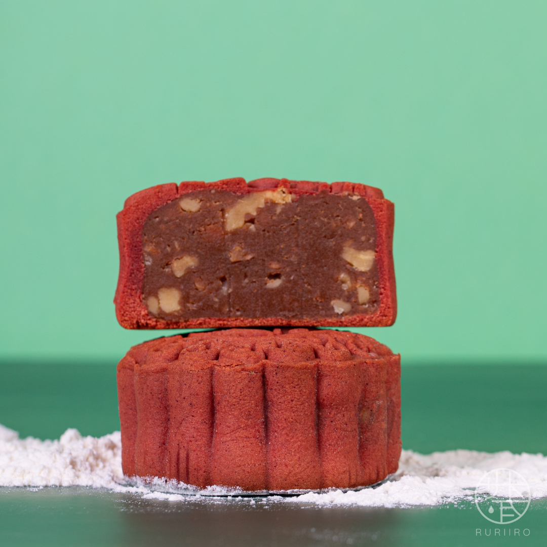 Organic Jujube Walnut Mooncake